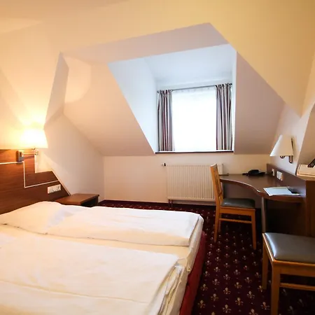 فندق Hotel-garni Obermeier