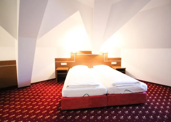 Hotel-garni Obermeier Hotel 3*