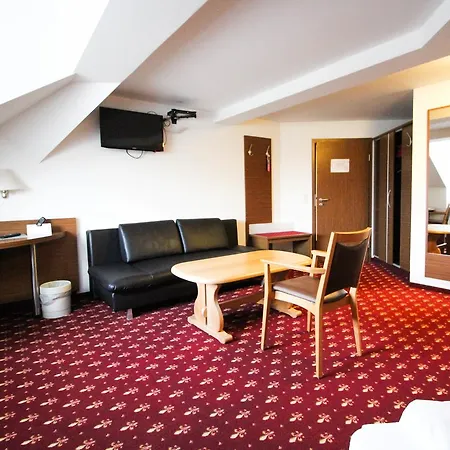 Hotel-garni Obermeier Otel