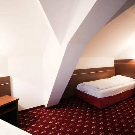 Hotel-garni Obermeier 3* Allershausen