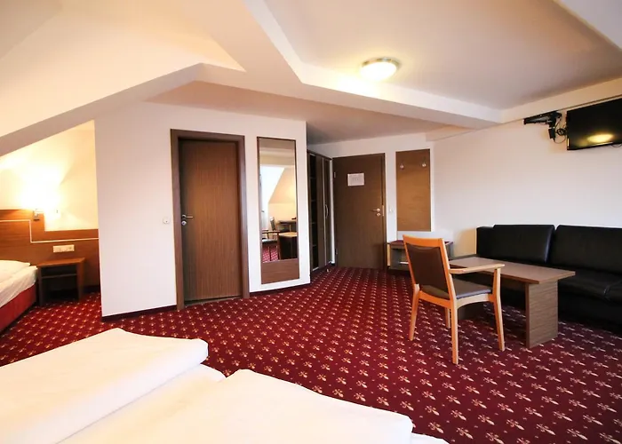 Hotel Hotel-garni Obermeier 3*